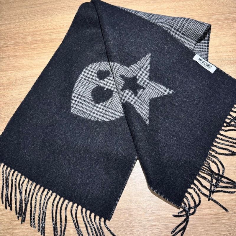 Moschino Scarf